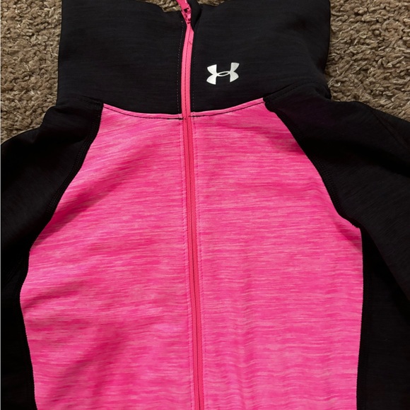 Under Armour Women's Pink and Black Sweatshirt 1/4 zipper Pretty Great condition - Picture 5 of 12